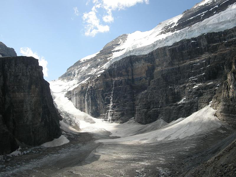 DSCN2138.JPG - You can hear the glacier